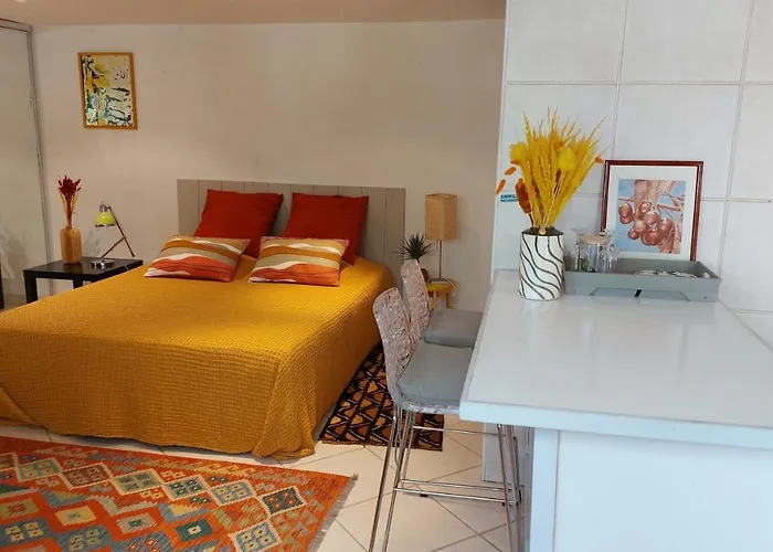 Pansiyon Independant Pres Du Centre